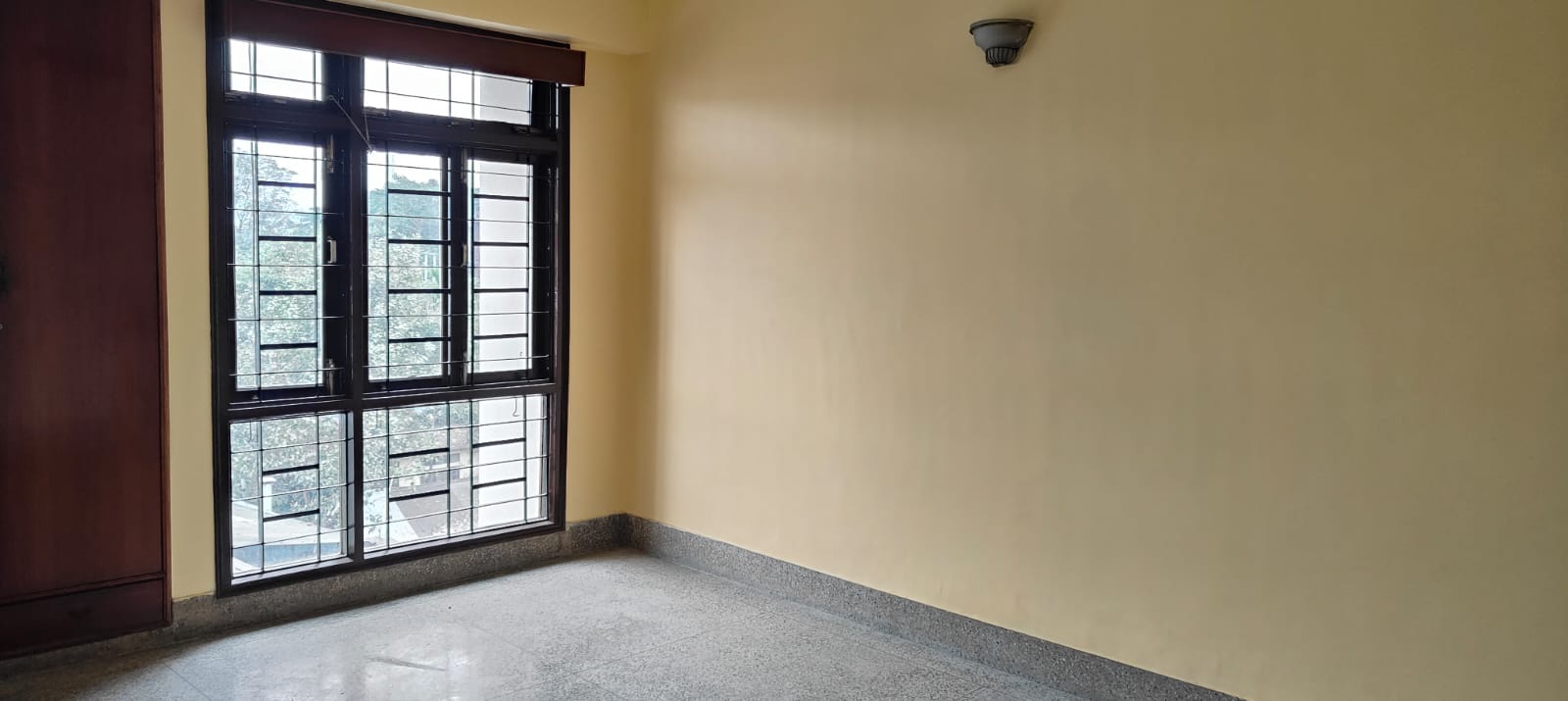 Semi Furnished 3bhk in Ratnagiri Rd, Bamunimaidan, Guwahati, Assam 781021, India for Rent